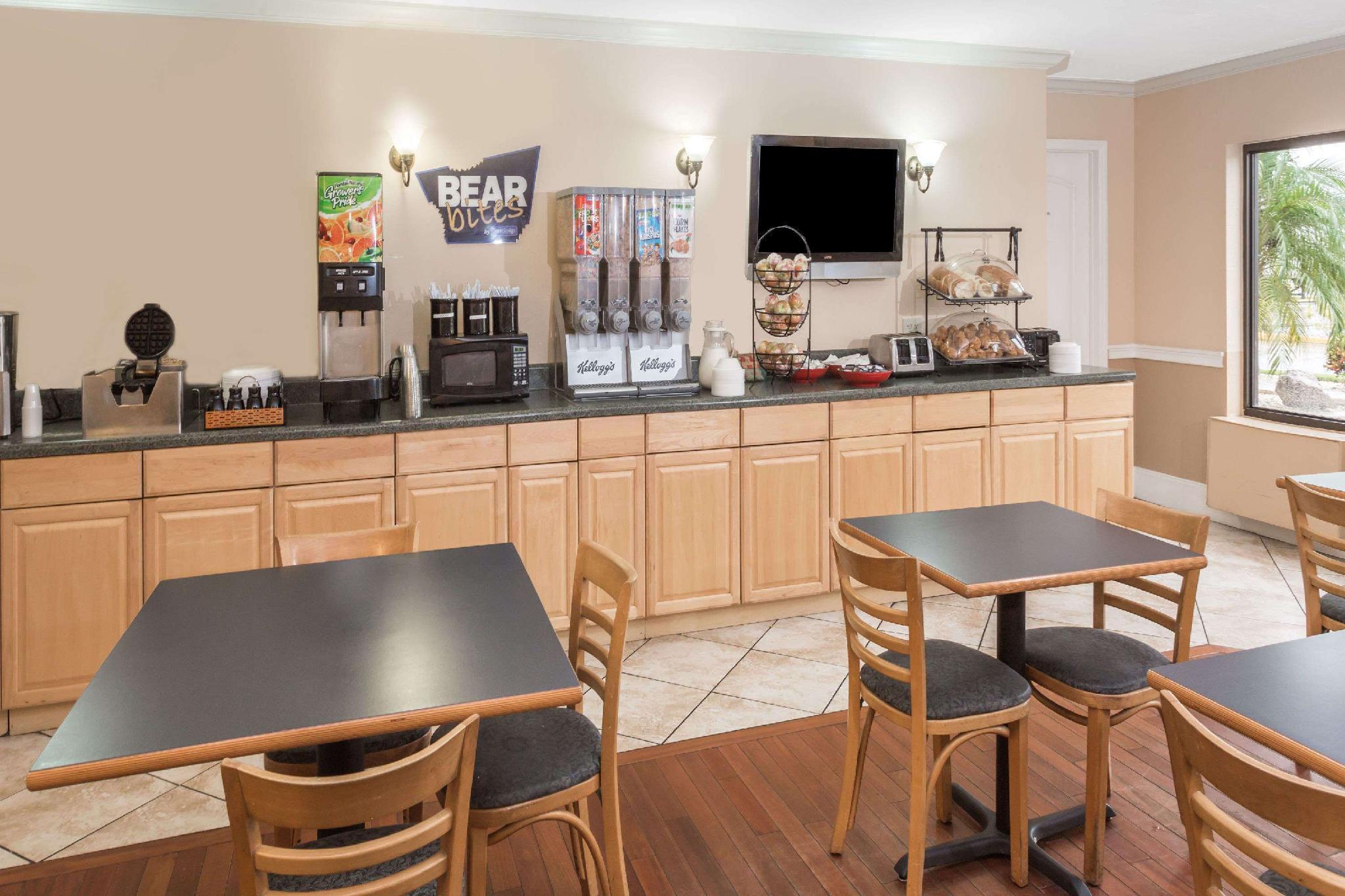 Quality Inn Fort Myers - Cape Coral Luaran gambar