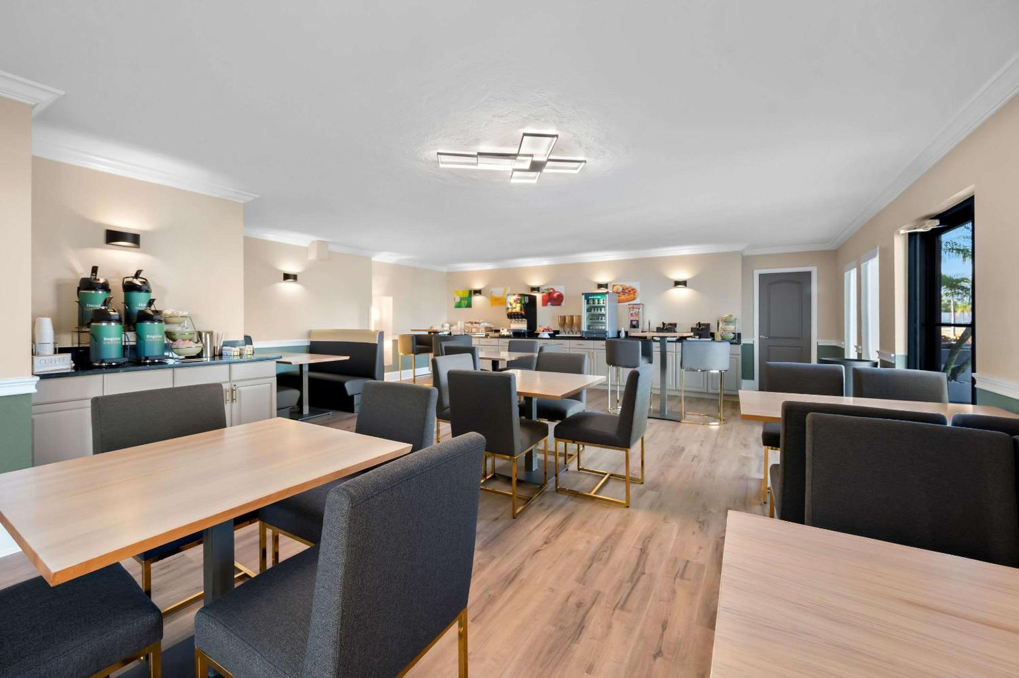 Quality Inn Fort Myers - Cape Coral Luaran gambar