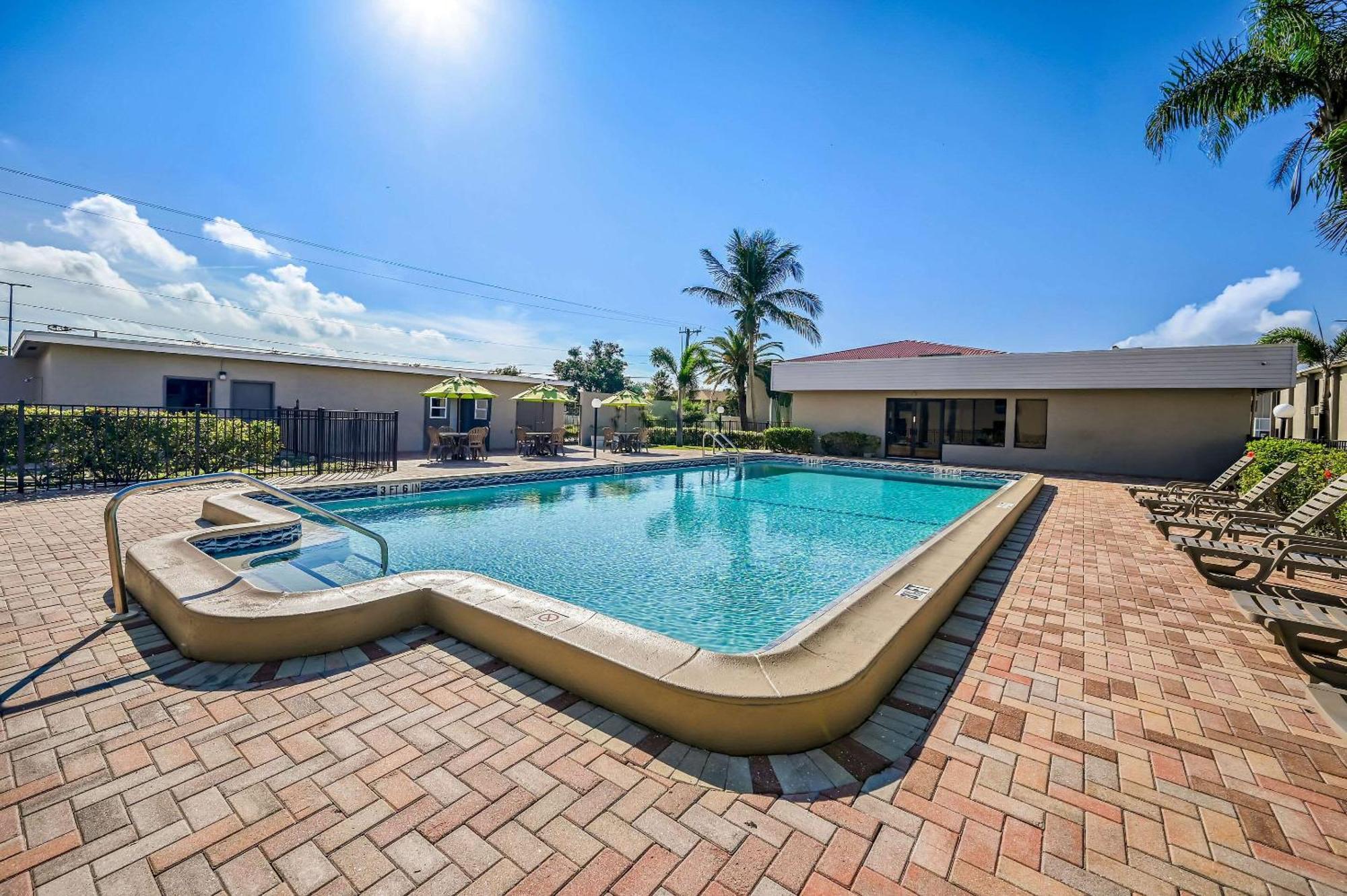 Quality Inn Fort Myers - Cape Coral Luaran gambar